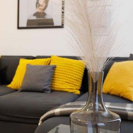 Franz 21 - Typical Viennese Apartment In The Heart Of Viyana Dış mekan fotoğraf